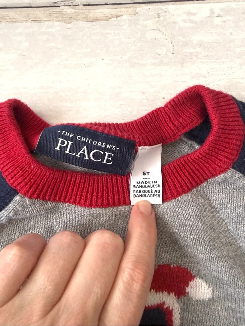 The Children’s Place 5T Boys Christmas Sweater TRex Dinosaur On Skiis Gray Blue